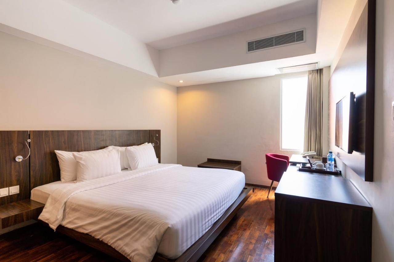 The Bene Hotel Кута Экстерьер фото